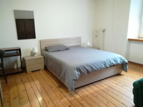 VANGELO camere private in APPARTAMENTO privato CONDIVISO
